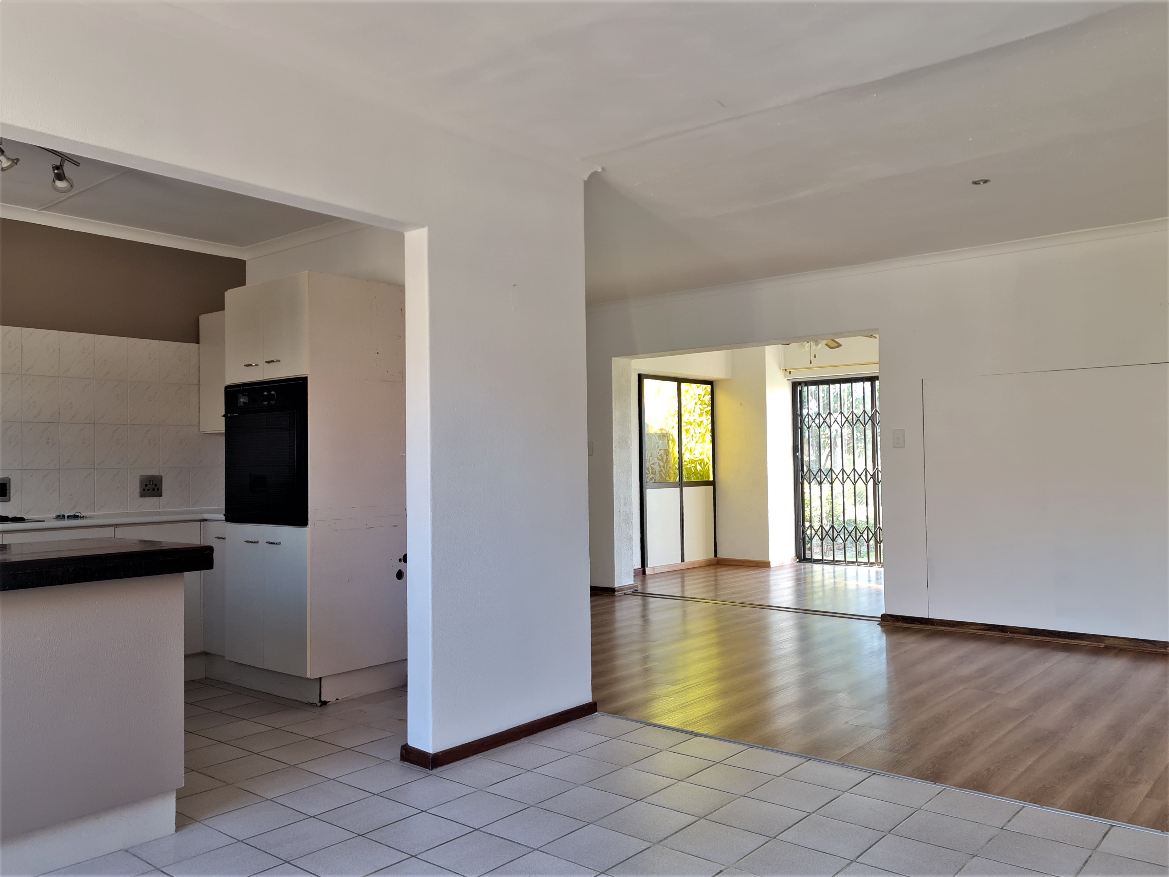 To Let 2 Bedroom Property for Rent in Jeffreys Bay Central Eastern Cape